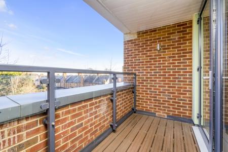 2 bedroom Apartment to let in 22 Artisan Place, Wealdstone, Harrow, HA3