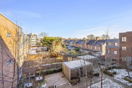2 bedroom Apartment to let in 22 Artisan Place, Wealdstone, Harrow, HA3