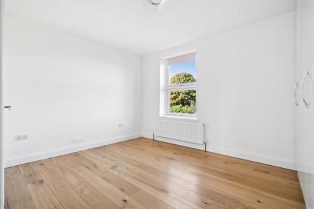 2 bedroom Apartment to let in Roxborough Park, Harrow, HA1