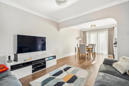 3 bedroom Semi-detached house for sale in Kenmore Avenue, Kenton, Harrow, HA3