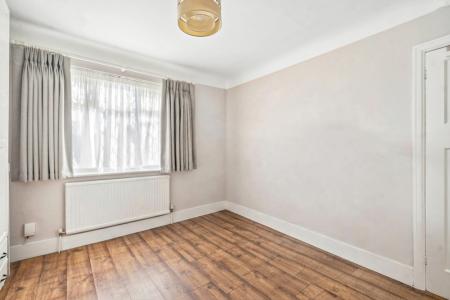 3 bedroom Semi-detached house for sale in Kenmore Avenue, Kenton, Harrow, HA3