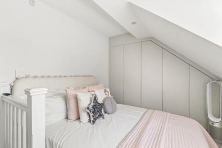 2 bedroom House to let in Eastbury Road, Watford, WD19