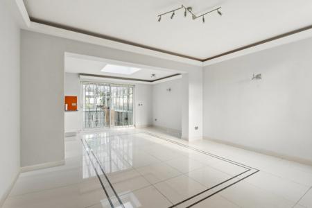 3 bedroom Semi-detached house to let in Birchen Grove, Kingsbury, NW9