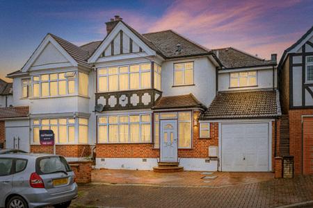 5 bedroom Semi-detached house for sale in Rydal Gardens, Wembley, HA9