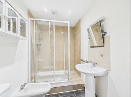 2 bedroom Flat for sale in Bewell Street, Hereford, HR4