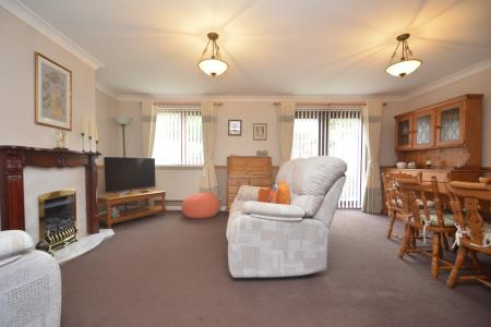 3 bedroom Detached house for sale in Court Road, Ross-on-Wye, HR9