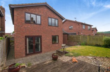3 bedroom Detached house for sale in Court Road, Ross-on-Wye, HR9