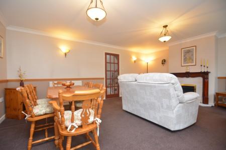 3 bedroom Detached house for sale in Court Road, Ross-on-Wye, HR9