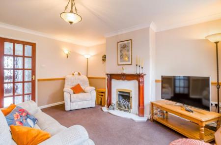 3 bedroom Detached house for sale in Court Road, Ross-on-Wye, HR9