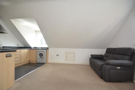 1 bedroom Flat for sale in Gloucester Road, Ross on wye, HR9