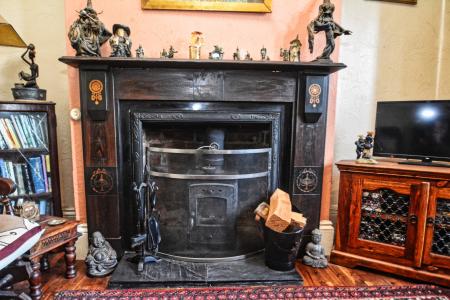 3 bedroom Terraced House for sale in Gloucester Road, Ross on wye, HR9