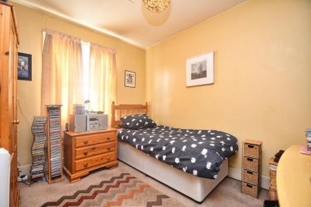 3 bedroom Terraced House for sale in Gloucester Road, Ross on wye, HR9