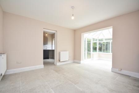 3 bedroom Detached house for sale in Hamlen Close, Huntley, GL19