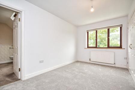 3 bedroom Detached house for sale in Hamlen Close, Huntley, GL19