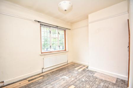 5 bedroom Detached house for sale in Ledbury Road, Ross-on-Wye, HR9