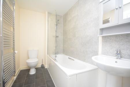 3 bedroom Terraced House for sale in Newman Close, Belmont, Hereford, HR2