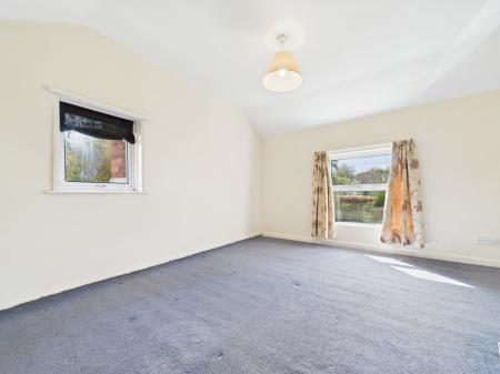 2 bedroom Semi-detached house for sale in Poplar Road, Clehonger, Clehonger, HR2