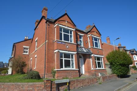 5 bedroom Detached house for sale in Ryelands Street, Whitecross, Hereford, HR4