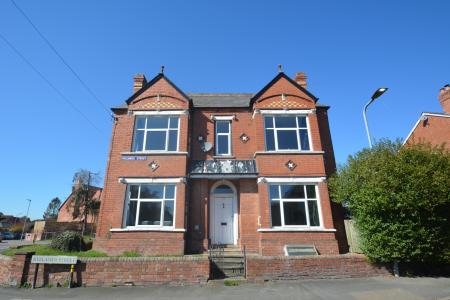 5 bedroom Detached house for sale in Ryelands Street, Whitecross, Hereford, HR4