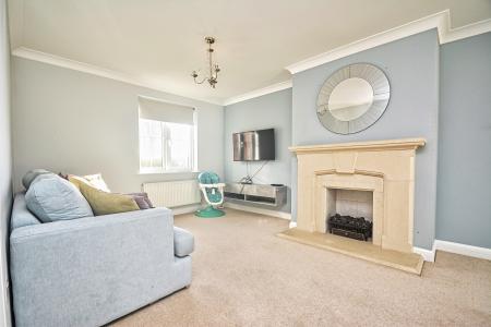 5 bedroom Detached house for sale in Sugarloaf Crescent, Ross-on-Wye, HR9