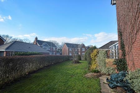 5 bedroom Detached house for sale in Sugarloaf Crescent, Ross-on-Wye, HR9