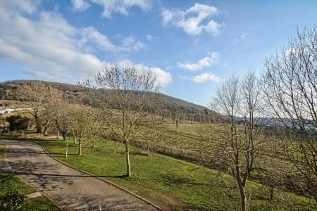 5 bedroom Detached house for sale in Sugarloaf Crescent, Ross-on-Wye, HR9