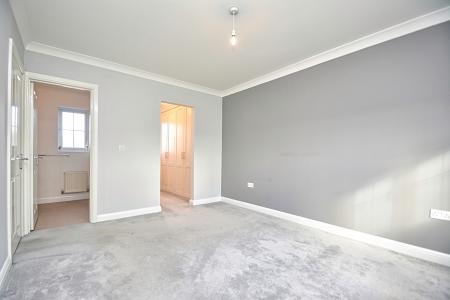 5 bedroom Detached house for sale in Sugarloaf Crescent, Ross-on-Wye, HR9