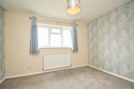 2 bedroom Semi-detached house for sale in Vaga Crescent, Ross-on-Wye, HR9