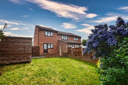 2 bedroom Semi-detached house for sale in Vaga Crescent, Ross-on-Wye, HR9