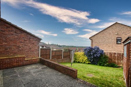 2 bedroom Semi-detached house for sale in Vaga Crescent, Ross-on-Wye, HR9