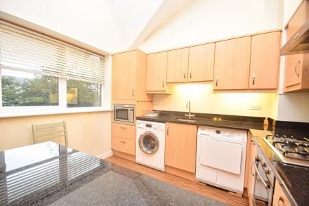 2 bedroom Flat for sale in Walford Road, Ross-on-Wye, HR9