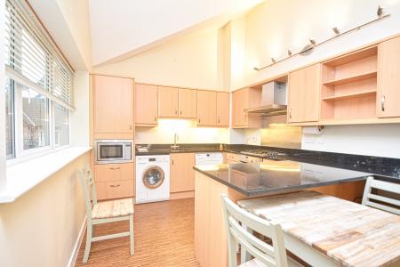 2 bedroom Flat for sale in Walford Road, Ross-on-Wye, HR9