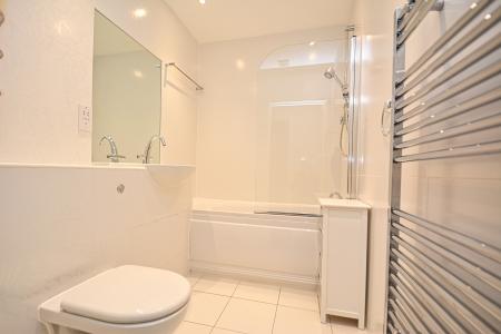 2 bedroom Flat for sale in Walford Road, Ross-on-Wye, HR9