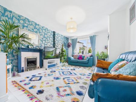 3 bedroom Semi-detached house for sale in Hinton Road, Hereford, HR2