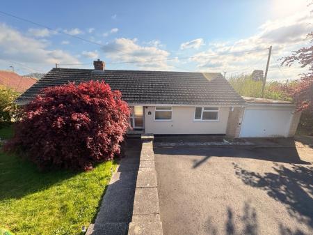 3 bedroom Bungalow for sale in Hillview, Bush Bank, Hereford, HR4