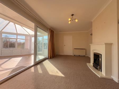 3 bedroom Bungalow for sale in Hillview, Bush Bank, Hereford, HR4