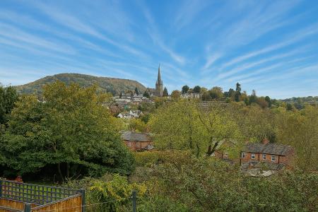 2 bedroom Terraced House for sale in Primrose Close, Ross-on-Wye, HR9