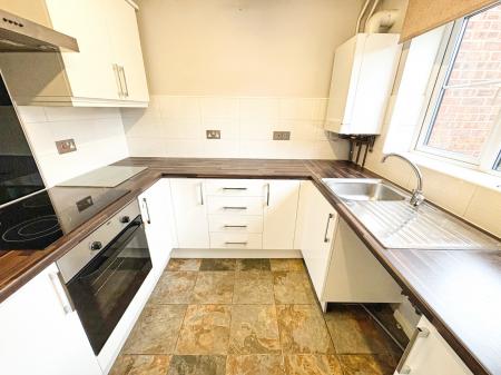 2 bedroom Terraced House for sale in Primrose Close, Ross-on-Wye, HR9