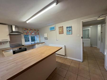 5 bedroom Detached house for sale in Underhill Access, Foy, Ross-on-Wye, HR9