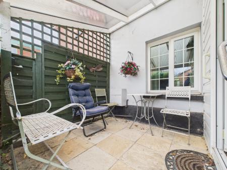 2 bedroom Terraced House for sale in Crofts Lane, Ross-on-Wye, HR9