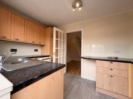 2 bedroom End of terrace house for sale in Golden Lion Close, Holmer, Hereford, HR4