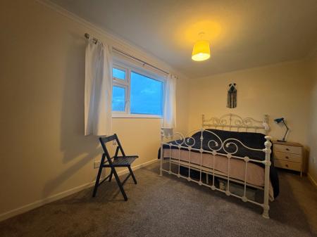 3 bedroom Terraced House to let in Dunoon Mead, Newton Farm, Hereford, HR2