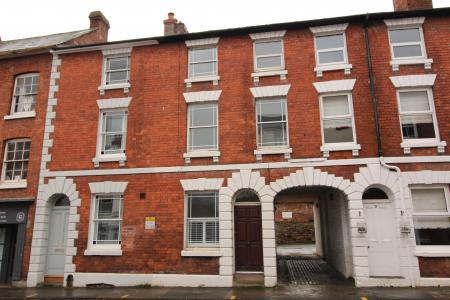 4 bedroom Town house to let in St Nicholas Street, Hereford, HR4