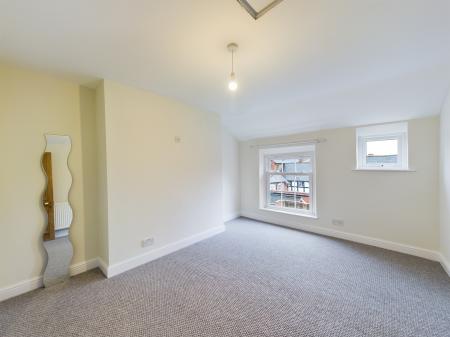 4 bedroom Town house to let in St Nicholas Street, Hereford, HR4