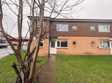 1 bedroom Flat to let in Sandown Drive, Bobblestock, Hereford, HR4