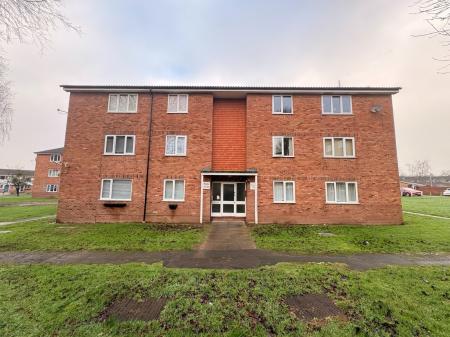 1 bedroom Flat to let in Nicholson Court, Bobblestock, Hereford, HR4
