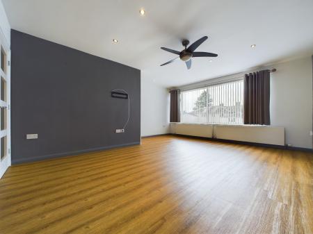 3 bedroom Town house to let in Venns Lane, Hereford, HR1