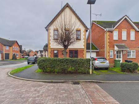 3 bedroom Detached house for sale in Hever Road, Lower Bullingham, Hereford, HR2