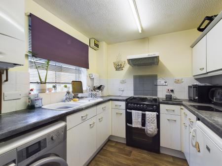 2 bedroom Terraced House to let in Blackthorn Close, Belmont, Hereford, HR2