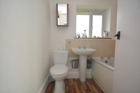2 bedroom Semi-detached house for sale in Poole Close, Hereford, HR2
